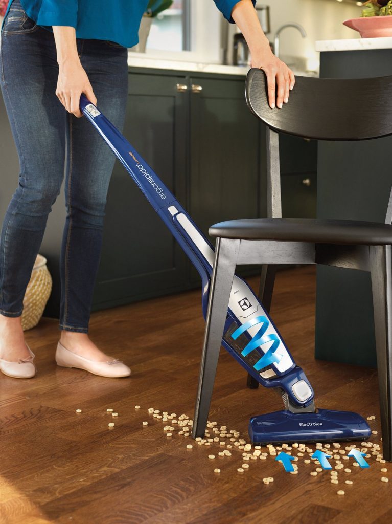 Best Cordless Stick Vacuum review - Electrolux Ergorapido EL2055B 2-in-1 Stick And Handheld Vacuum