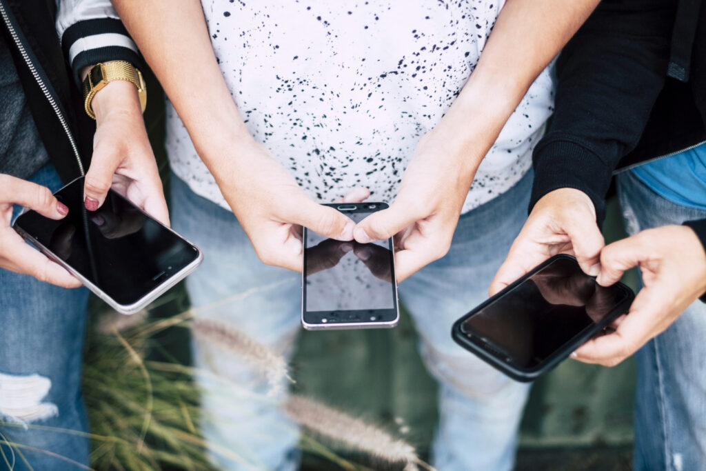 Boundaries on social media
