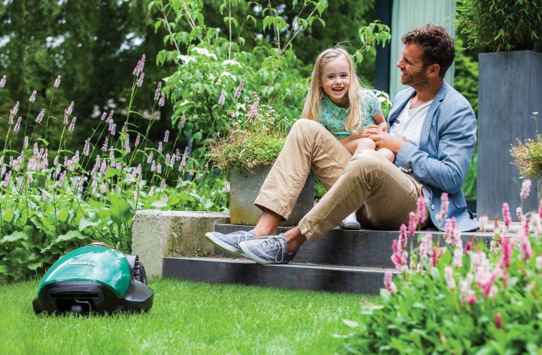 robot lawn mowers